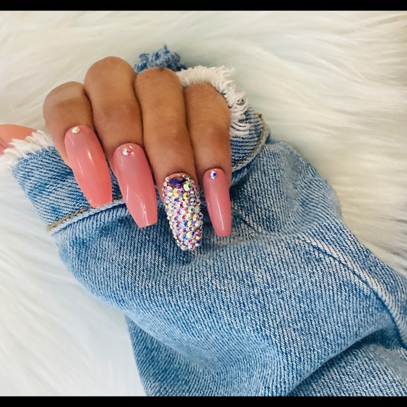 Handmade Pink and mauve nail set- press-on nails - Picture 2 of 4